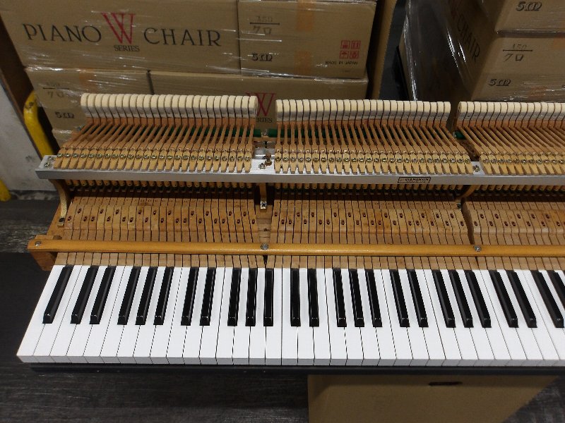 ディアパソン（DIAPASON）　183E　中古グランドピアノ