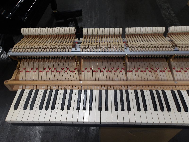 カワイ（KAWAI）　RX6　中古グランドピアノ