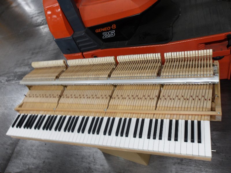 ヤマハ（YAMAHA）　C7X　中古グランドピアノ