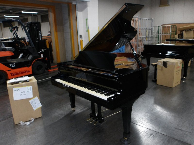 カワイ（KAWAI）　KG2　中古グランドピアノ