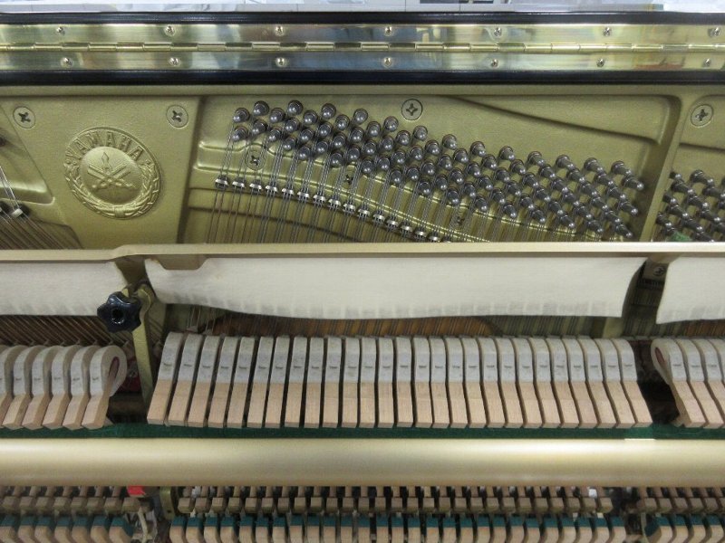 ヤマハ（YAMAHA）　UX30A　中古アップライトピアノ
