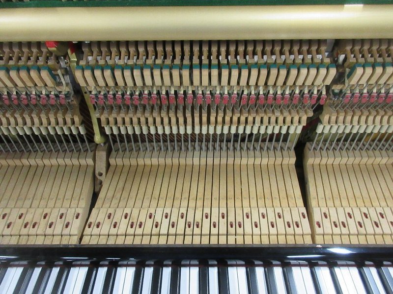 ヤマハ（YAMAHA）　UX30A　中古アップライトピアノ
