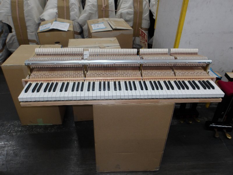 ヤマハ（YAMAHA）　C3X　中古グランドピアノ