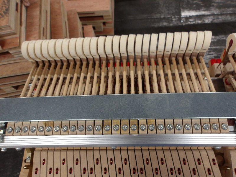 ヤマハ（YAMAHA）　C3XDKV　中古グランドピアノ