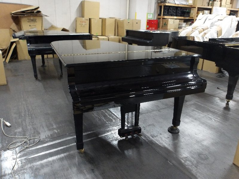 ヤマハ（YAMAHA）　S400B　中古グランドピアノ