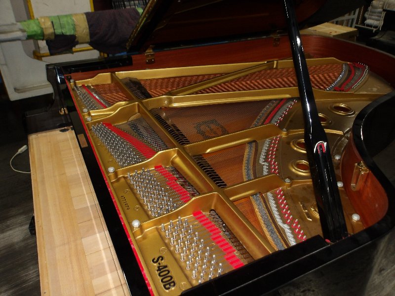 ヤマハ（YAMAHA）　S400B　中古グランドピアノ