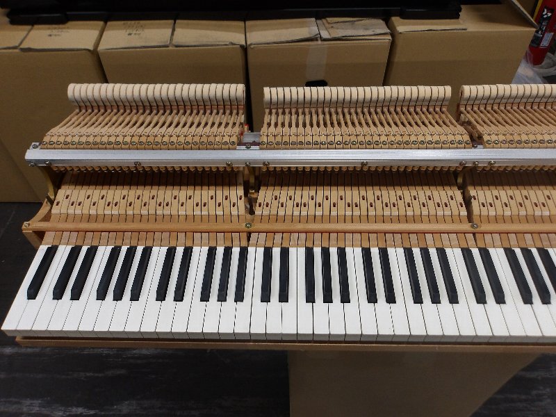ヤマハ（YAMAHA）　C3　中古グランドピアノ