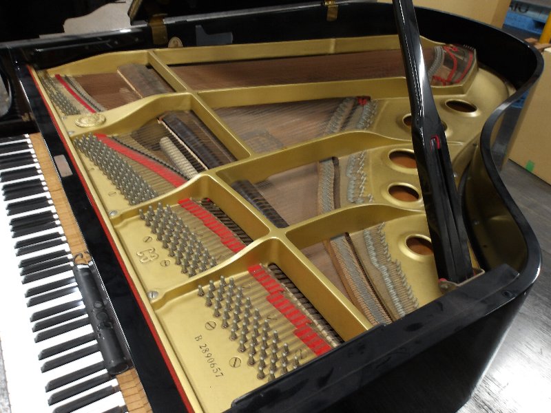 ヤマハ（YAMAHA）　C3B　中古グランドピアノ
