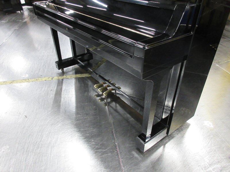 ヤマハ（YAMAHA）　UX5　中古アップライトピアノ