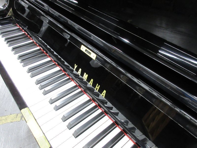 ヤマハ（YAMAHA）　UX5　中古アップライトピアノ