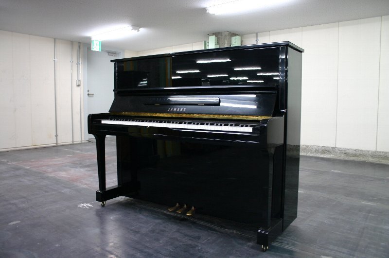 ヤマハ（YAMAHA）　U100　中古アップライトピアノ
