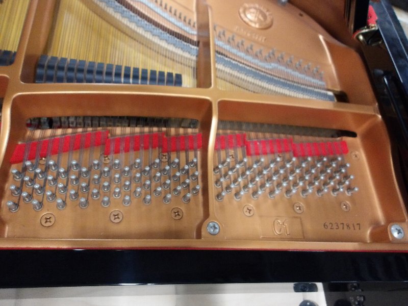 ヤマハ（YAMAHA）　C1　中古グランドピアノ