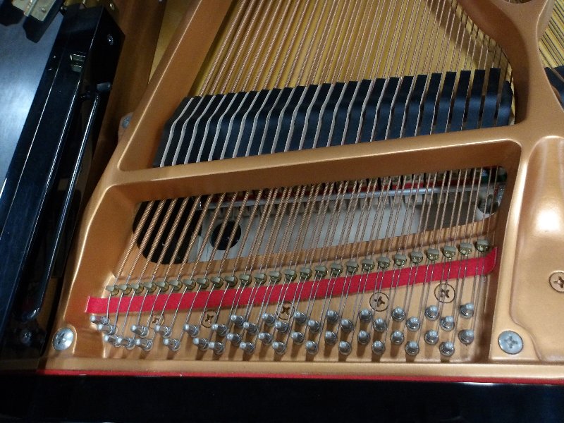 ヤマハ（YAMAHA）　C1　中古グランドピアノ