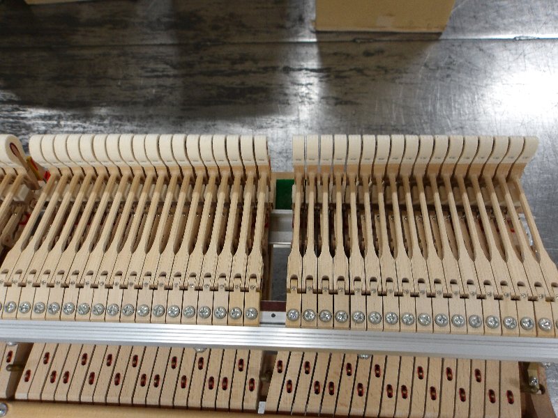 ヤマハ（YAMAHA）　C1　中古グランドピアノ