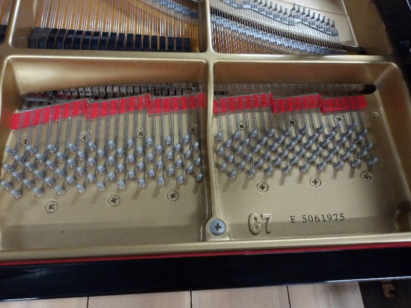 ヤマハ（YAMAHA）　C7E　中古グランドピアノ