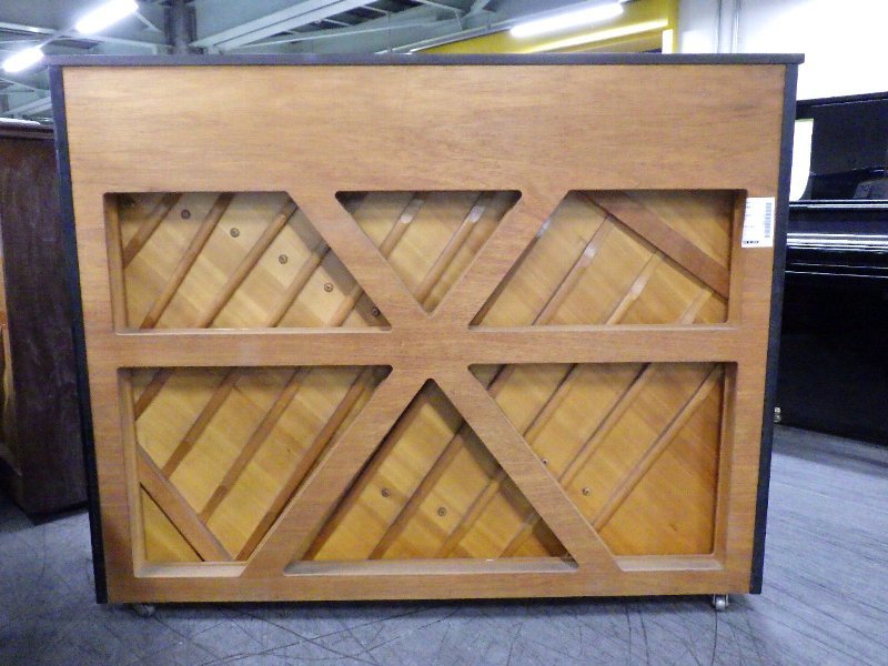 ヤマハ（YAMAHA）　UX1　中古アップライトピアノ