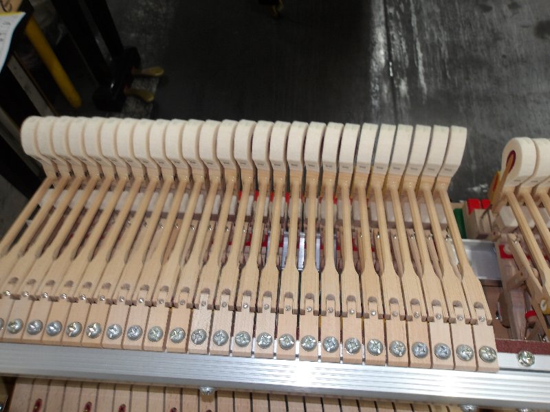 ヤマハ（YAMAHA）　C1L　中古グランドピアノ