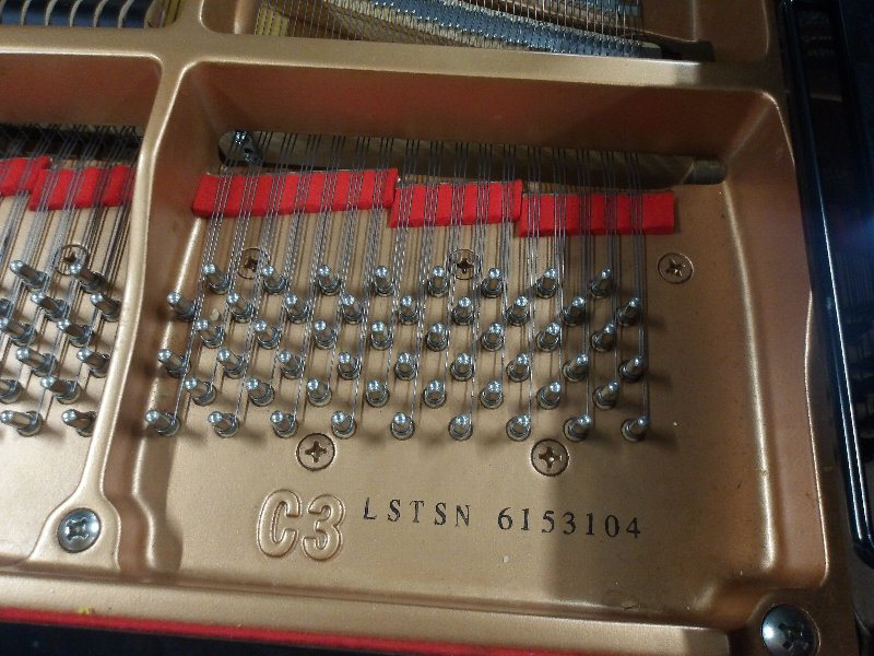 ヤマハ（YAMAHA）　C3LSTSN　中古グランドピアノ