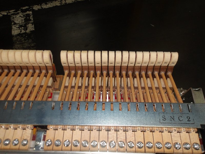 ヤマハ（YAMAHA）　C3LSTSN　中古グランドピアノ