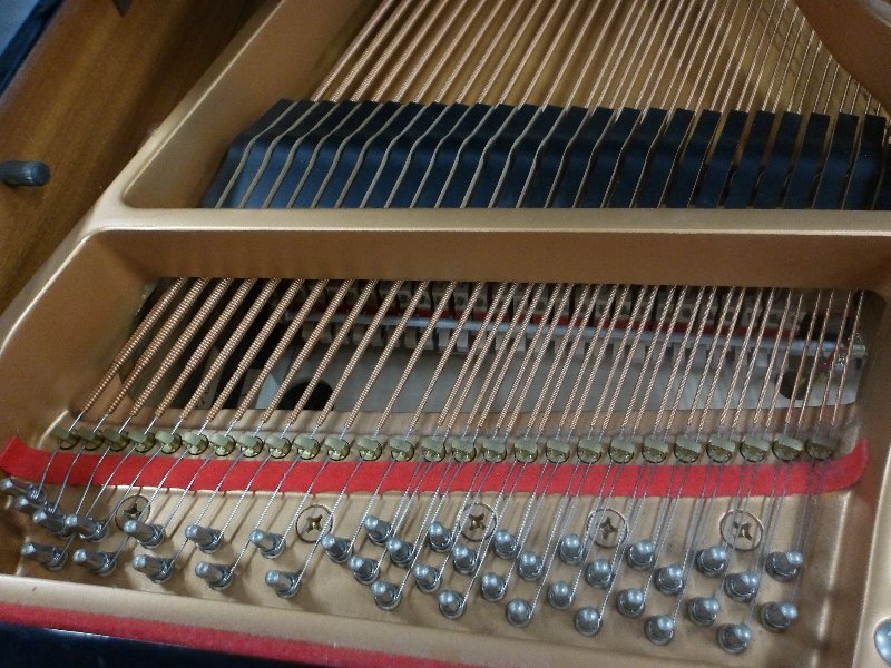 ヤマハ（YAMAHA）　A1AE　中古グランドピアノ