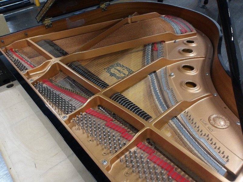 ヤマハ（YAMAHA）　A1AE　中古グランドピアノ