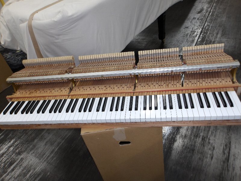 ヤマハ（YAMAHA）　A1R　中古グランドピアノ