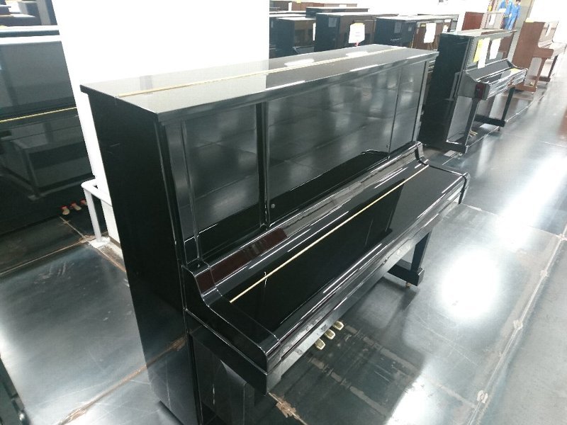 ヤマハ（YAMAHA）　UX3　中古アップライトピアノ