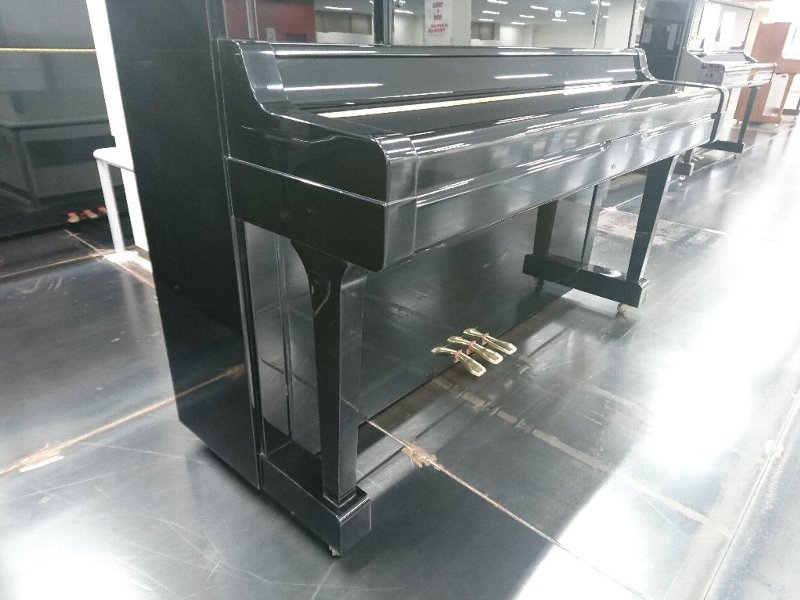 ヤマハ（YAMAHA）　UX3　中古アップライトピアノ