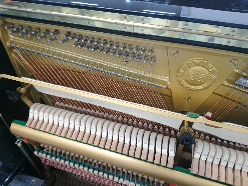 ヤマハ（YAMAHA）　UX3　中古アップライトピアノ