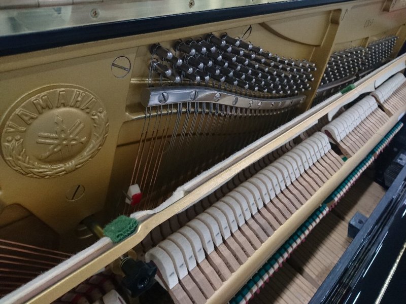 ヤマハ（YAMAHA）　UX3　中古アップライトピアノ