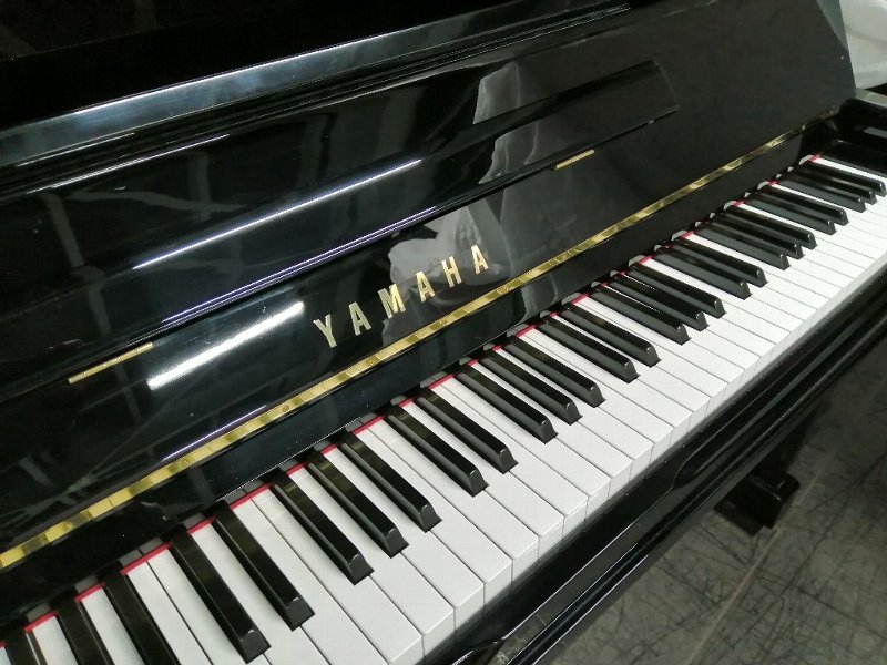 ヤマハ（YAMAHA）　U10A　中古アップライトピアノ