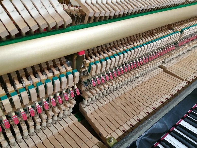 ヤマハ（YAMAHA）　U10A　中古アップライトピアノ