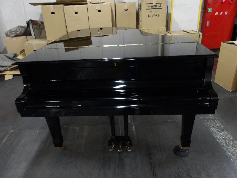 ヤマハ（YAMAHA）　C3L　中古グランドピアノ