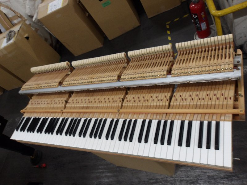 ヤマハ（YAMAHA）　C3L　中古グランドピアノ
