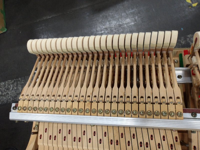 ヤマハ（YAMAHA）　C3L　中古グランドピアノ