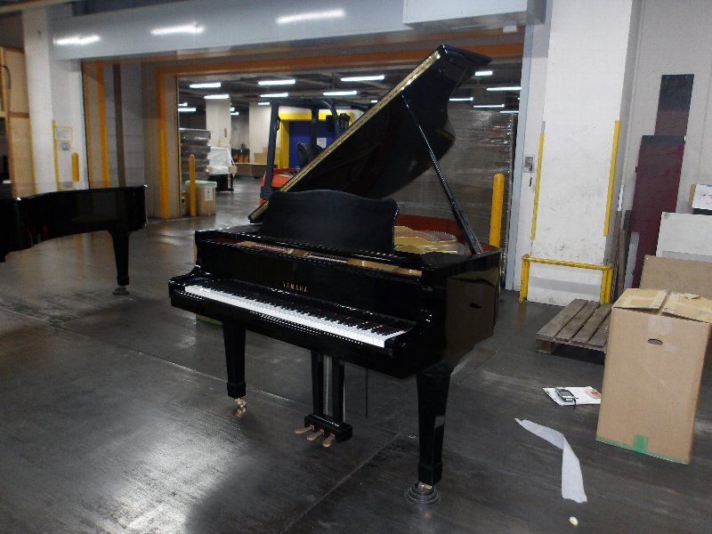 ヤマハ（YAMAHA）　G1B　中古グランドピアノ