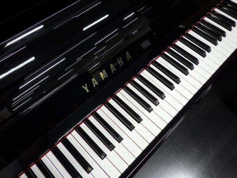 ヤマハ（YAMAHA）　YU33　中古アップライトピアノ