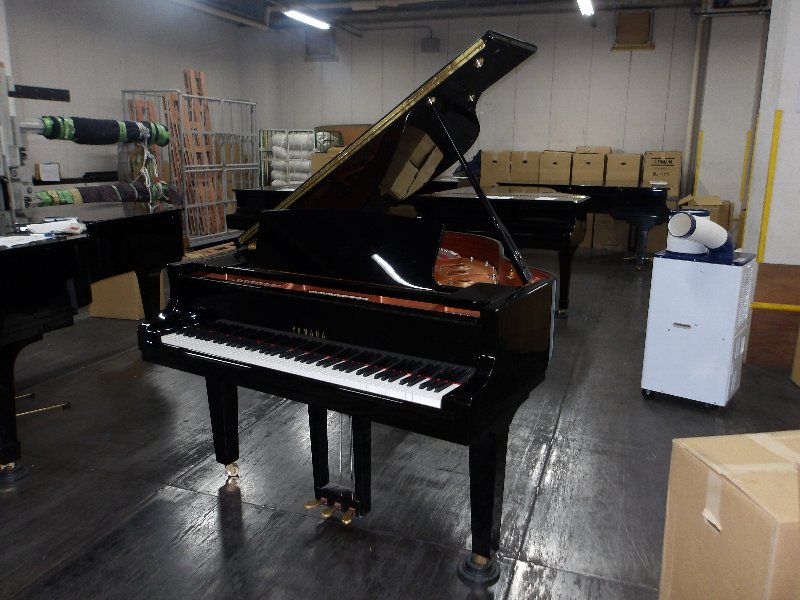 ヤマハ（YAMAHA）　C1X　中古グランドピアノ