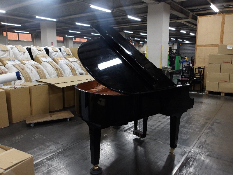 ヤマハ（YAMAHA）　C1X　中古グランドピアノ