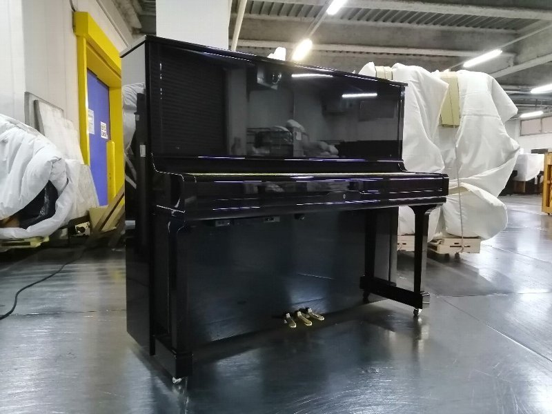 ヤマハ（YAMAHA）　YUS3(SC2)　中古アップライトピアノ