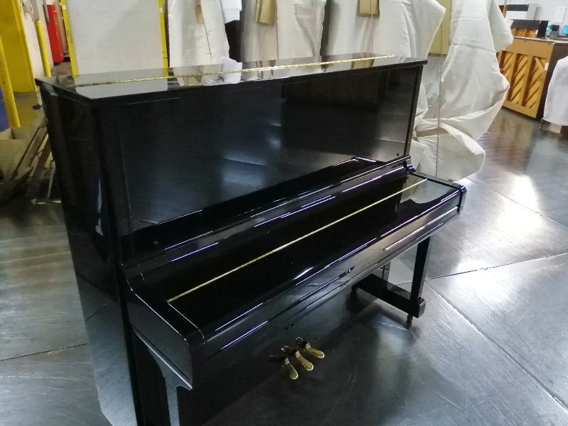 ヤマハ（YAMAHA）　YUS3(SC2)　中古アップライトピアノ