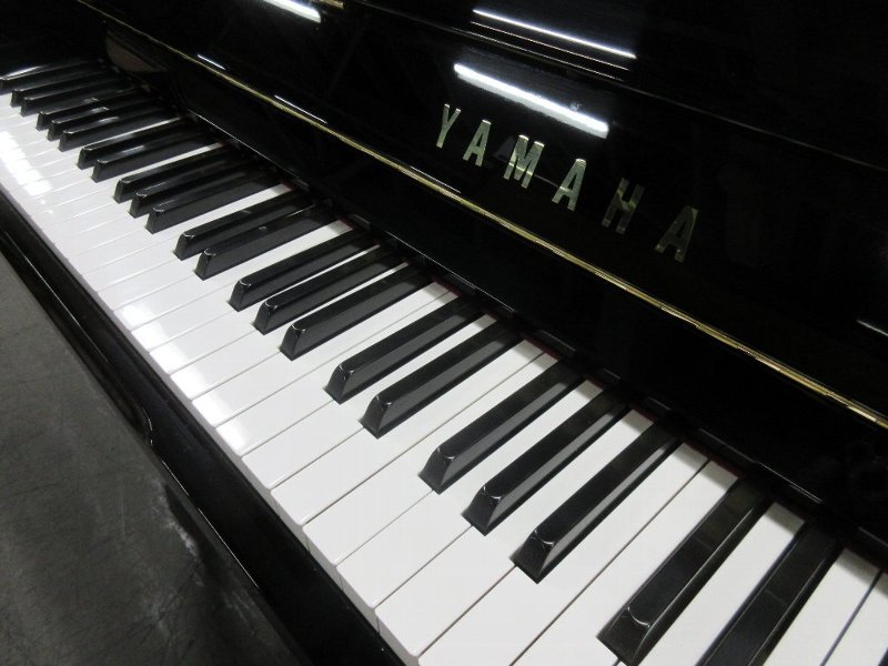 ヤマハ（YAMAHA）　YU1　中古アップライトピアノ