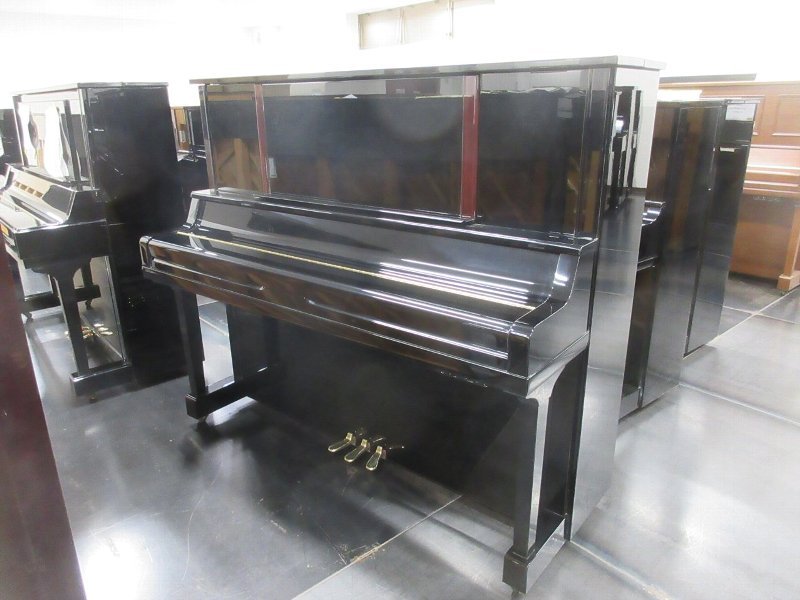ヤマハ（YAMAHA）　UX300　中古アップライトピアノ