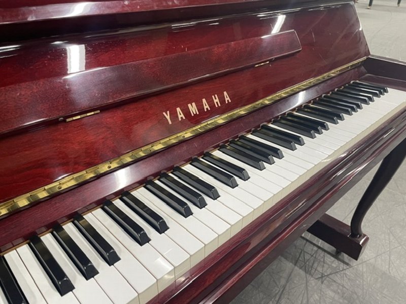 ヤマハ（YAMAHA）　U30BiC　中古アップライトピアノ