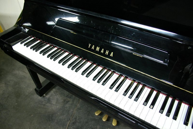 ヤマハ（YAMAHA）　YU3S　中古アップライトピアノ