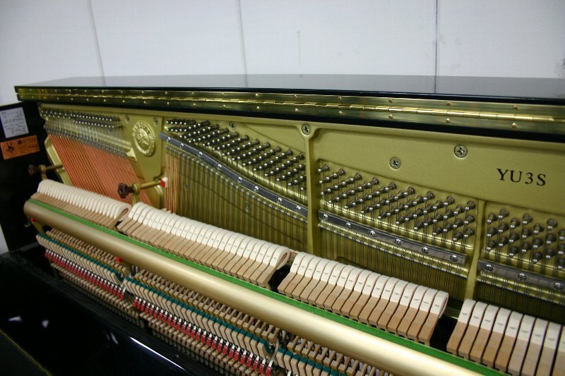 ヤマハ（YAMAHA）　YU3S　中古アップライトピアノ