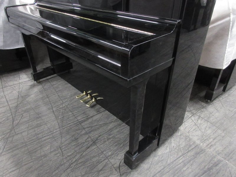 ヤマハ（YAMAHA）　UX10BL　中古アップライトピアノ