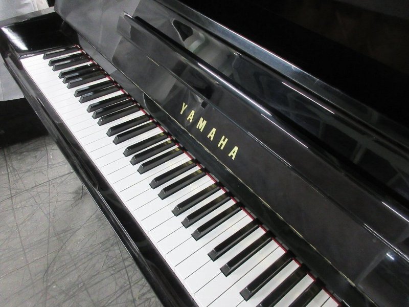 ヤマハ（YAMAHA）　UX10BL　中古アップライトピアノ
