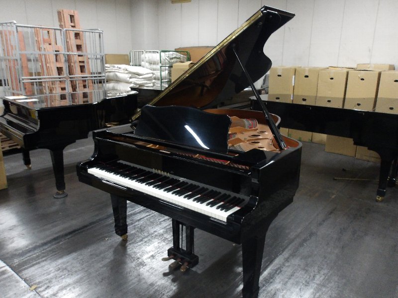 ヤマハ（YAMAHA）　C3LQXG　中古グランドピアノ