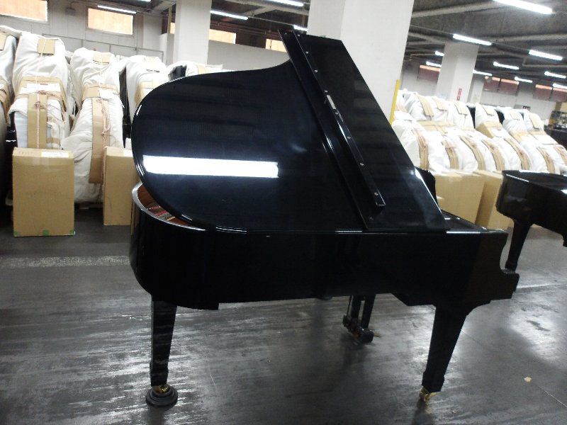 ヤマハ（YAMAHA）　C3LQXG　中古グランドピアノ